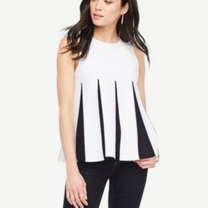 Women's Color Block Pleated Sweater Tank